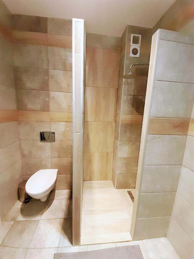 Apartament Na Kruczej Любін Екстер'єр фото